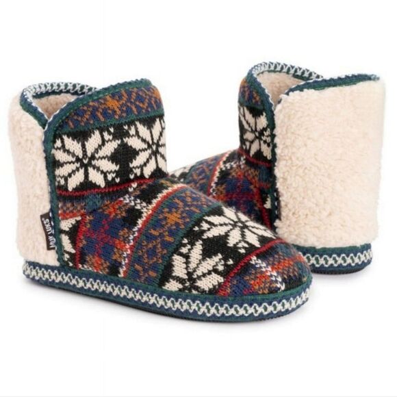 Muk Luks Anita Multi Slipper Size 9 - 10 NWT - Picture 1 of 7